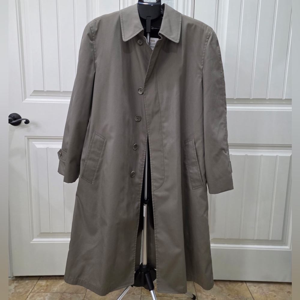 Vintage London Fog Men's Tan Trench Coat